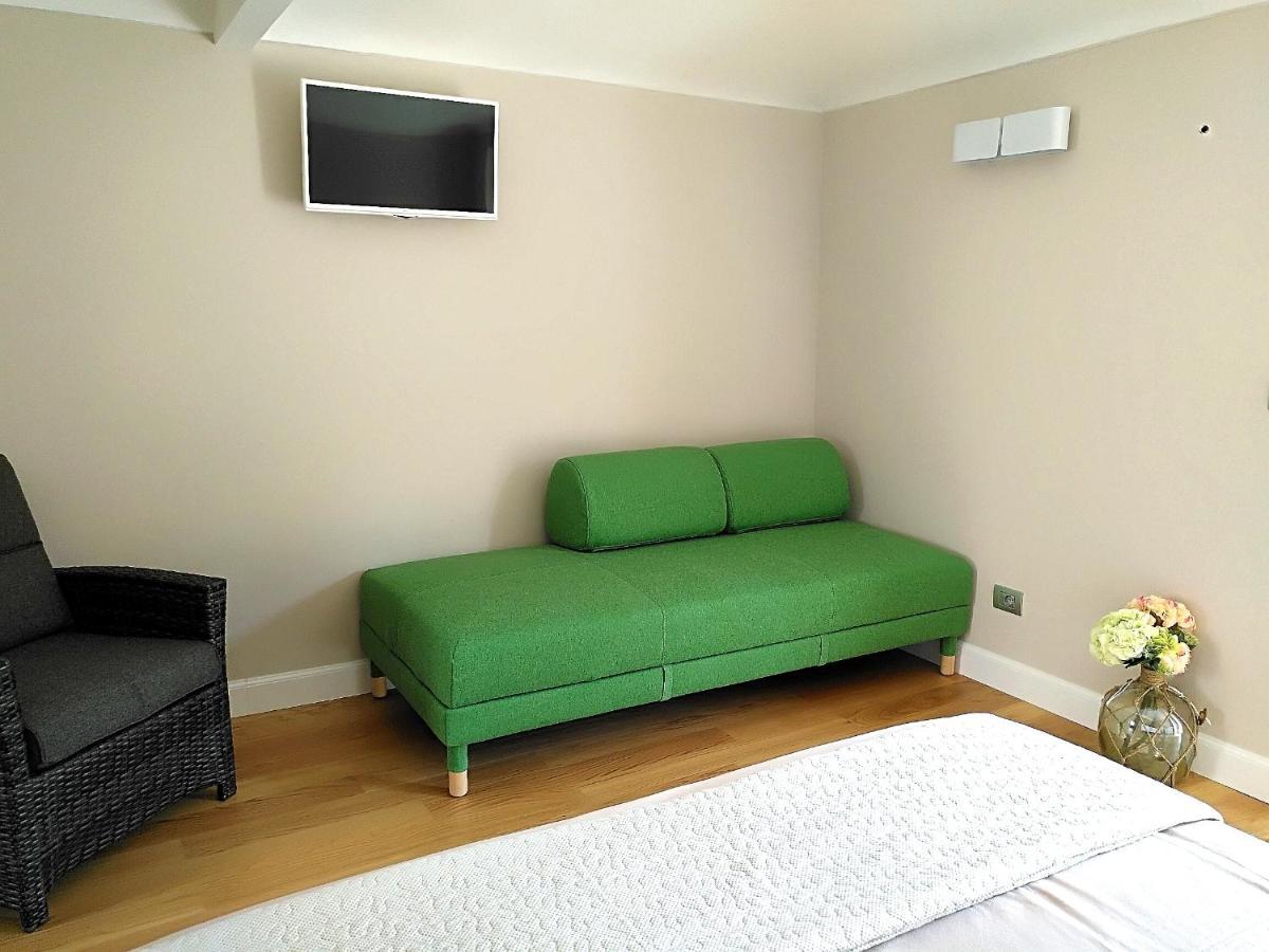 B&B "Madama Granet" Borgo San Dalmazzo Exteriör bild