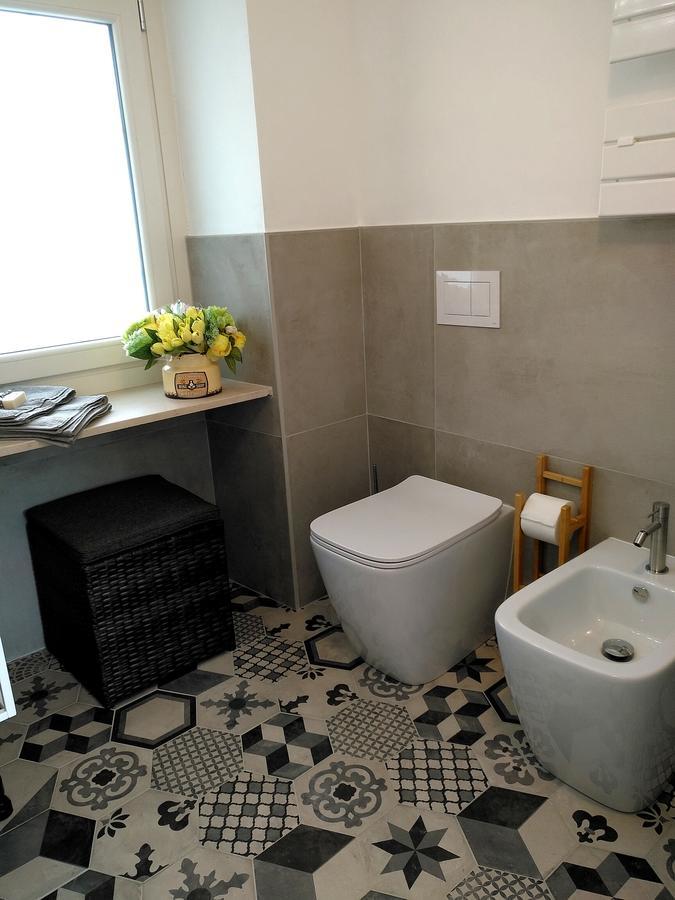 B&B "Madama Granet" Borgo San Dalmazzo Exteriör bild